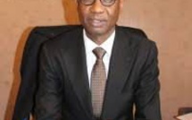​Népotisme  - Farba Niang, cousin de Farba Ngom et griot attiré du consul Amadou Diallo, casé à Paris