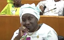 Exclusif Dakaractu - Coup de tonnerre à Assemblée nationale : Mimi Touré rentre chez elle et refuse de voter pour le candidat de Macky Sall.