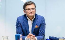 Le chef de la diplomatie ukrainienne commence sa tournée africaine au Sénégal