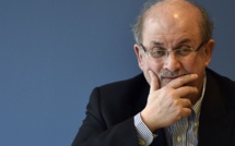 Salman Rushdie a perdu un oeil et l'usage d'une main