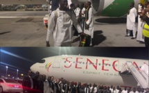 Mondial 2022 : Les Lions sont arrivés à Doha vers minuit, en tenue traditionnelle blanche…