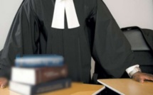 Tribunal de Dakar : en plein procès, un drogué accuse un juge de fumer du yamba