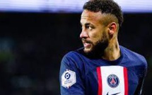 LIGUE 1 - PARIS SAINT-GERMAIN - "DES TROIS STARS DU PSG, NEYMAR EST CELUI QUI A LE PLUS DE RISQUE DE DÉCROCHER"