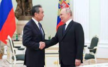 Vladimir Poutine reçoit le chef de la diplomatie chinoise au Kremlin