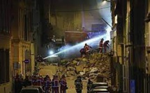 Quatre corps retrouvés dans l'immeuble effondré à Marseille, les recherches se poursuivent