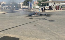 Manifestation à Dakar : la station Total de Castor et le magasin Auchan saccagés, un véhicule de la Senelec incendié