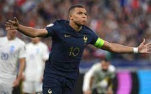 QUALIFICATIONS EURO 2024 - LES BLEUS ENCHAÎNENT CONTRE LA GRÈCE (1-0) GRÂCE À UN PENALTY DE KYLIAN MBAPPÉ