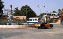 Depuis une dizaine de jours, le bateau Aline Sitoé Diatta a suspendu « jusqu’à nouvel ordre » ses rotations Dakar-Ziguinchor-Dakar. La société nationale de transport interurbain, Dakar Dem Dikk (DDD), de son côté a en fait de même. Un sevrage mal ven