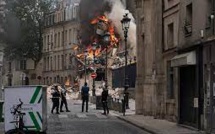 Explosion et incendie à Paris : au moins 7 blessés "en urgence absolue"
