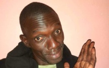 Célébration de l'anniversaire de son mentor ( Sonko)- Le tiktokeur Ababacar Mbengue distribue des...sandwichs