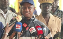 Suite au tragique chavirement d’une pirogue à Ouakam : Antoine Félix Abdoulaye Diome, Ministre de l’Intérieur, s’est rendu sur les lieux en mer