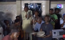 Cite Keur Goorgui / Chez Ousmane Sonko : Le concert de casserole" DIAZAKALISER "par les Habitants