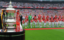 Aliko Dangote se dit toujours intéressé par le rachat du club de football londonien Arsenal Aliko Dangote se dit toujours intéressé par le rachat du club de football londonien Arsenal