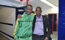 Ousmane Ndiaye "Dago" avec son ami Youssou Ndour Ousmane Ndiaye "Dago" avec son ami Youssou Ndour