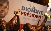 Sénégal : Amadou Ba reconnaît la victoire de l'opposant Bassirou Diomaye Faye • FRANCE 24