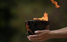 La flamme des JO de Paris s'est allumée à Olympie