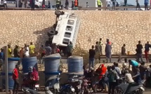 Accident sur l'autoroute à péage- Un car "Ndiaga Ndiaye"  se renverse et fait plusieurs blessés en urgence absolue