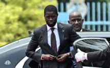 ARRIVÉE DU PRÉSIDENT BASSIROU DIOMAYE FAYE ET SA DÉLÉGATION EN FRANCE ARRIVÉE DU PRÉSIDENT BASSIROU DIOMAYE FAYE ET SA DÉLÉGATION EN FRANCE