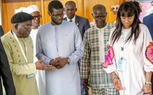 Le Président Bassirou Diomaye  a visité  la 15e Biennale de l’Art Africain Contemporain Le Président Bassirou Diomaye  a visité  la 15e Biennale de l’Art Africain Contemporain