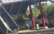 Un camion heurte la Passerelle de Yoff (Tonghor)