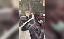 Empêché d’entrer à la Mairie de Dakar et sous la menace d’une interpellation, Barthélémy Dias se replie dans un centre commercial