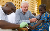 États-Unis: mort de Jimmy Carter, président de crises et pèlerin de la paix