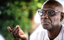 Boubacar Boris DIOP dénonce les attaques contre la mémoire des tirailleurs