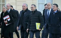 Appel à l'audace et à la stabilité au premier Conseil des ministres du gouvernement Bayrou
