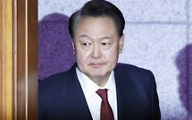Corée du Sud: déjà suspendu de sa fonction, le président Yoon Suk-yeol inculpé pour insurrection