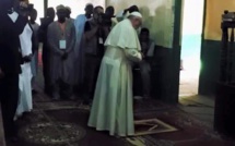 Le Pape dans une mosquée lors de sa visite à Bangui