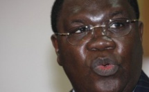 Voyage en Guinée : Macky fait le déplacement en compagnie de... Ousmane Ngom Voyage en Guinée : Macky fait le déplacement en compagnie de... Ousmane Ngom