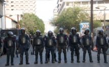 Impressionnant dispositif policier déployé sur le périmètre de la DIC; interdiction de circuler Impressionnant dispositif policier déployé sur le périmètre de la DIC; interdiction de circuler