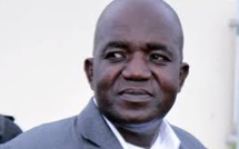 Encore serein, Omar Sarr accueilli à la chambre 42 par Johny Ba Encore serein, Omar Sarr accueilli à la chambre 42 par Johny Ba