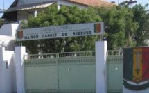 Macky Sall gracie 743 détenus: aucun membre du PDS n'est concerné par cette mesure Macky Sall gracie 743 détenus: aucun membre du PDS n'est concerné par cette mesure