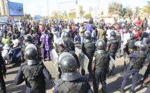Délogés de leurs sites, les marchands en veulent à mort à Khalifa Sall Délogés de leurs sites, les marchands en veulent à mort à Khalifa Sall