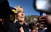 1ER-MAI: MARINE LE PEN JUGE QUE "LA FRANCE FAIT FACE À UNE SAIGNÉE SOCIALE"
