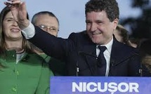 Roumanie : le pro-européen Nicușor Dan remporte l'élection présidentielle