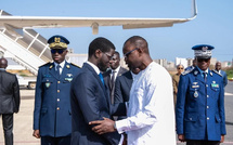 Départ pour une visite de travail au Bénin: Diomaye Faye en mission, Sonko à ses côtés