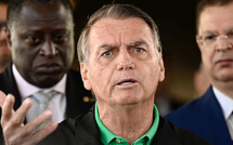 Un juge brésilien assigne à résidence l'ancien président Jair Bolsonaro