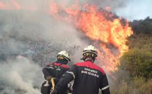 Des milliers de pompiers luttent contre les feux de forêt en Espagne et au Portugal