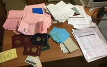 Faux documents de voyage : deux agences de voyage et certains de leurs employés tombent, le fantôme «Docteur Sambou» recherché