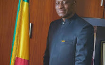 Abass Fall élu maire de Dakar à l’issue du Conseil municipal