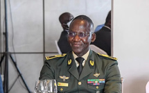 Honneur suprême pour le CEMGA : le général Mbaye Cissé devient général d’armée Honneur suprême pour le CEMGA : le général Mbaye Cissé devient général d’armée