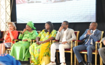 La vérité sur cette campagne mené par le ministre-conseiller et TFM /  Youssou Ndour collecte des fonds pour la...  Première Dame...Les bizarreries d'une quête... La vérité sur cette campagne mené par le ministre-conseiller et TFM /  Youssou Ndour collecte des fonds pour la...  Première Dame...Les bizarreries d'une quête...