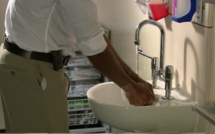 Comment la journaliste Ndèye Coumba Moreau a failli être «abusée» par un faux médecin militaire Comment la journaliste Ndèye Coumba Moreau a failli être «abusée» par un faux médecin militaire