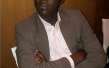 Le porte parole du Synpics Aly Fall  arrêté puis... relaxé  par la gendarmerie Le porte parole du Synpics Aly Fall  arrêté puis... relaxé  par la gendarmerie