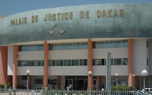 Ce grand chanteur Sénégalais, qui a cherché à rencontrer un redouté magistrat et qui s'est fait éconduire au Parquet de Dakar
