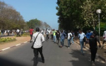 Ça a chauffé ce jeudi matin à l'UCAD!    Les vraies raisons du courroux des étudiants de la FAC DROIT Ça a chauffé ce jeudi matin à l'UCAD!    Les vraies raisons du courroux des étudiants de la FAC DROIT