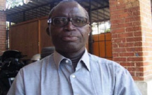 BABACAR JUSTIN NDIAYE : «ON AURA PLUS AFFAIRE À UN CARNAVAL, UN CIRQUE QU’À UN DIALOGUE» BABACAR JUSTIN NDIAYE : «ON AURA PLUS AFFAIRE À UN CARNAVAL, UN CIRQUE QU’À UN DIALOGUE»