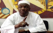 COUD : LE DIRECTEUR EMBAUCHE UN MORT ET SE DÉFEND COUD : LE DIRECTEUR EMBAUCHE UN MORT ET SE DÉFEND